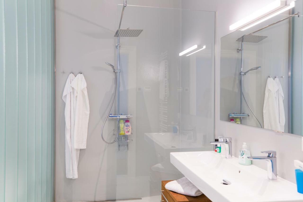 Grand Soho Apartment Виена Екстериор снимка