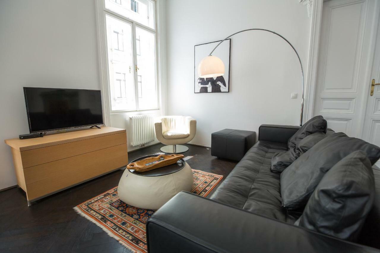 Grand Soho Apartment Виена Екстериор снимка